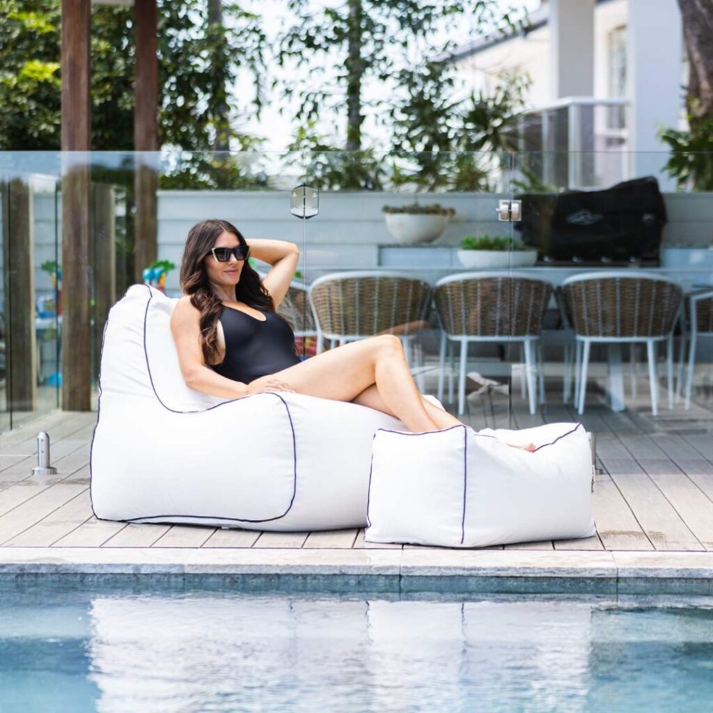 Pool Furniture Ideas